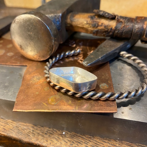 Handmade Ring Stamped Sterling Silver Silicated Chrysocolla/Malachite gem silica - Picture 7 of 9